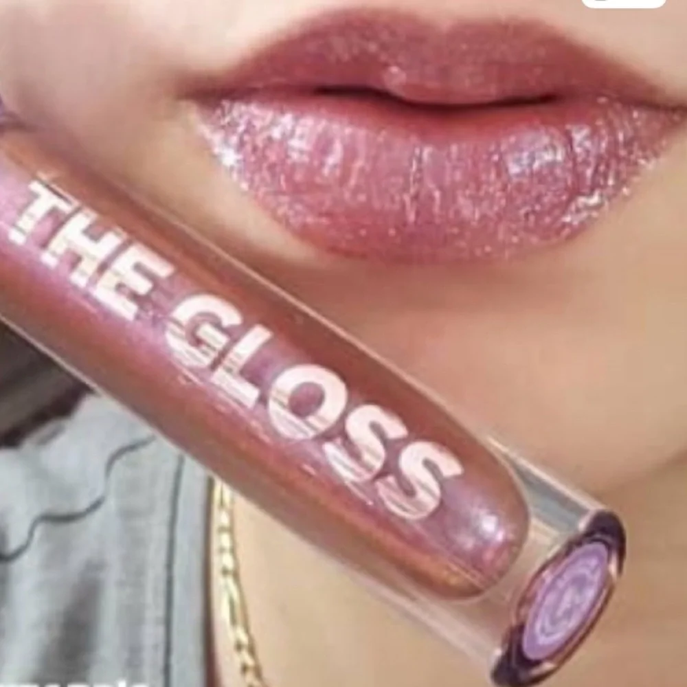 Jeffree Star Wizard Glass Top lip gloss Shimmering Pink Lip Gloss
